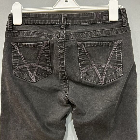 Kut from the Kloth Stevie Straight Leg Jean size 6 BIN A - Picture 3 of 7